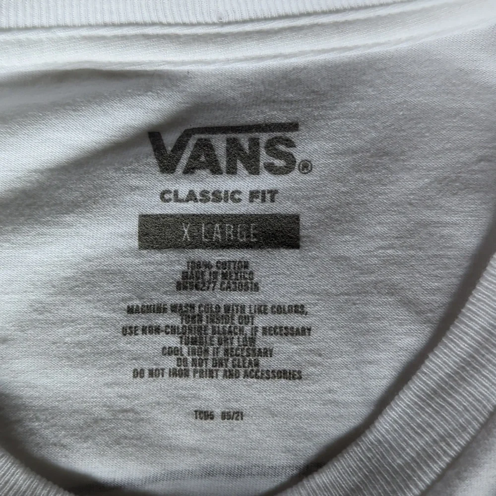 ❌ SOLD ❌ NWOT Vans Shirt Size XL - Picture 8 of 9